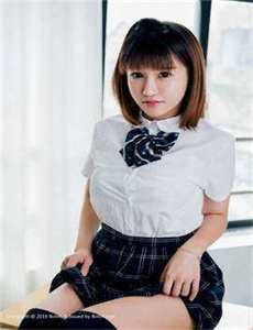 《月が綺麗ですね 小島瑠那》