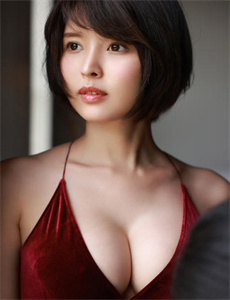 《环球影讯》