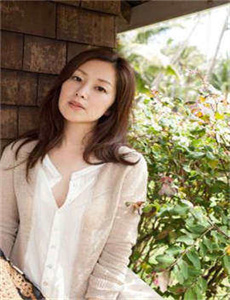 《比基尼怪女》